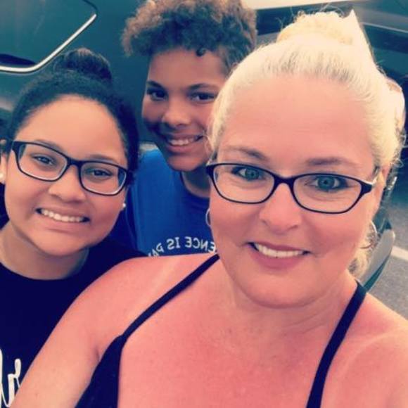 Meet your Posher, Paula - Picture 1 of 1